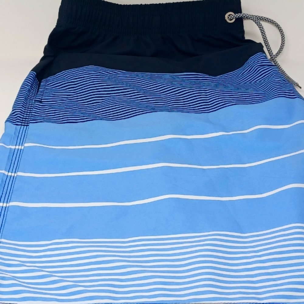 NWOT Board Shorts